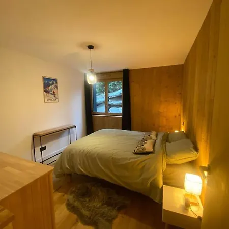 T2 De Standing Neuf 6-8 Personnes Avec Balcon Et Jardinet Au Pied Des Pistes A