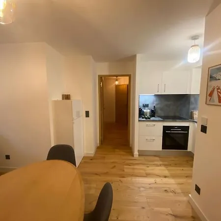 Lejlighed T2 De Standing Neuf 6-8 Personnes Avec Balcon Et Jardinet Au Pied Des Pistes A Combloux